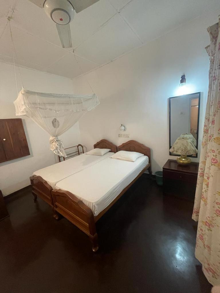 Kandy Inn Madugalle'S Family Guest House Luaran gambar