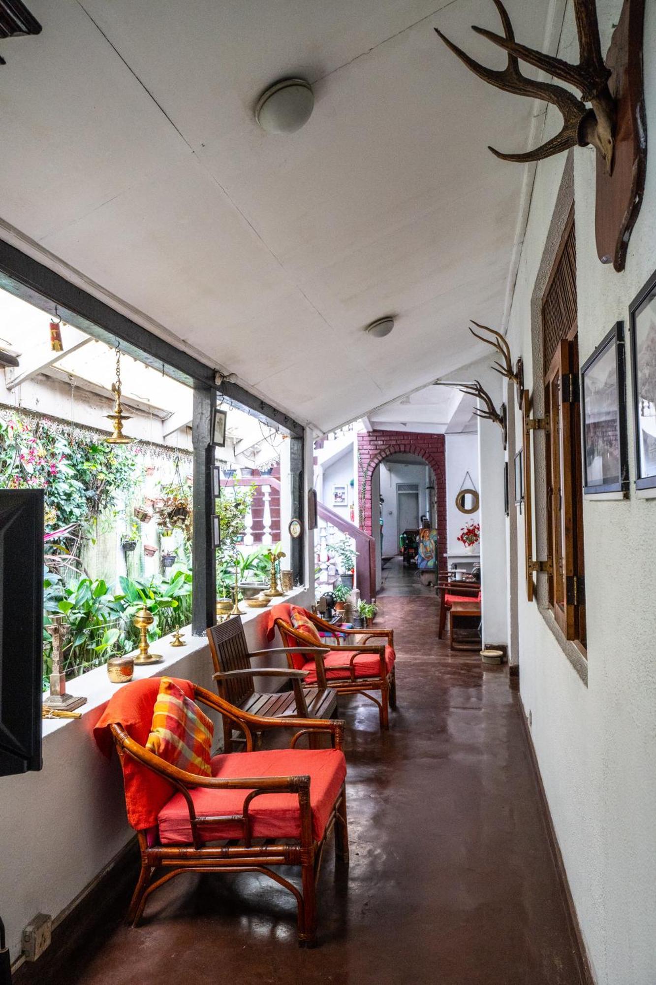 Kandy Inn Madugalle'S Family Guest House Luaran gambar