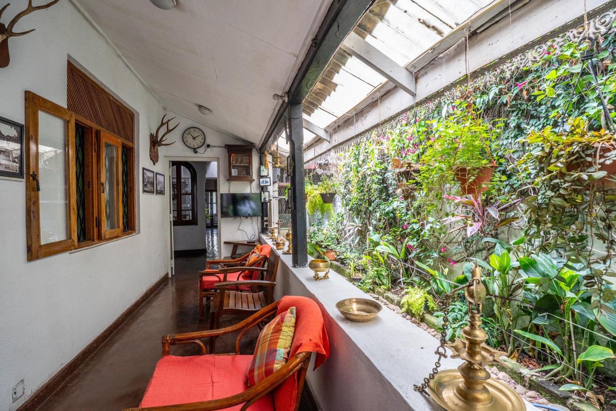 Kandy Inn Madugalle'S Family Guest House Luaran gambar
